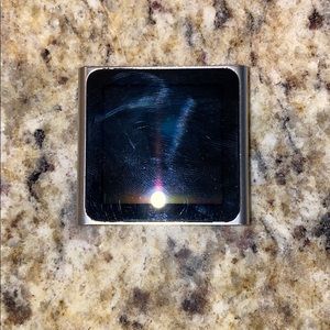 Retro Apple shuffle touch